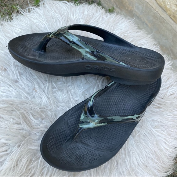 OOFOS Shoes Oofos Womens Oolala Limited Sandal Green Camo Size 8 Poshmark